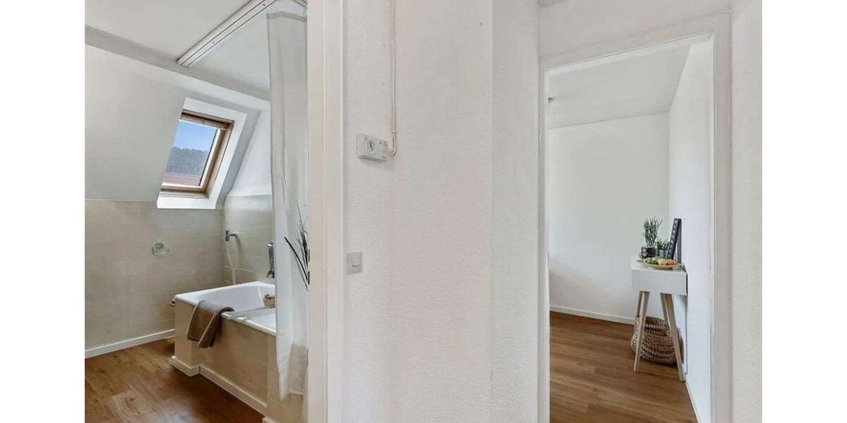 Etagenwohnung Tuttlingen - 3 Zimmer, 66 m&sup2;, 710&euro; | Angebot:26660015