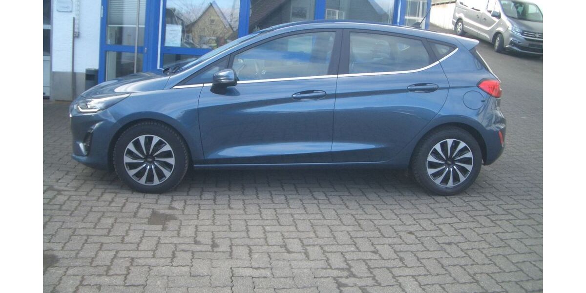 Ford Fiesta 49.000 km 12.999 &euro; Attendorn-Repe 57439