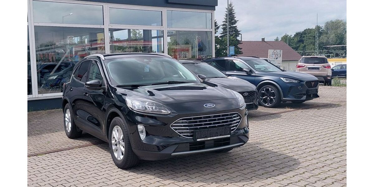 Ford Kuga 83.607 km 19.275 &euro; Bautzen 02625