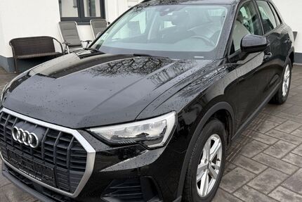 Audi Q3 235.101 km 18.880 &euro; Hürth bei Köln 50354