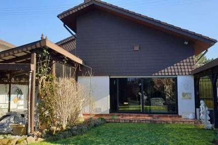 Haus Wiesoch - 7 Zimmer, 215 m&sup2;, 699.000&euro; | Angebot:27082145