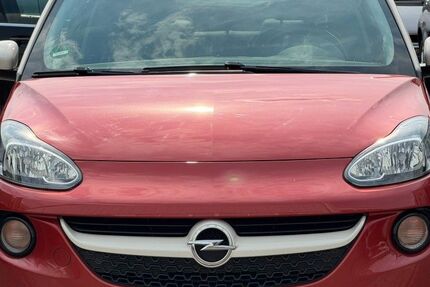 Opel Adam 70.000 km 9.499 &euro; Offenbach am Main 63075