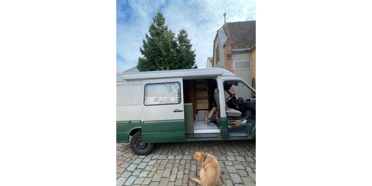 Mercedes-Benz Sprinter 273.000 km 10.000 &euro; Döbeln 04720