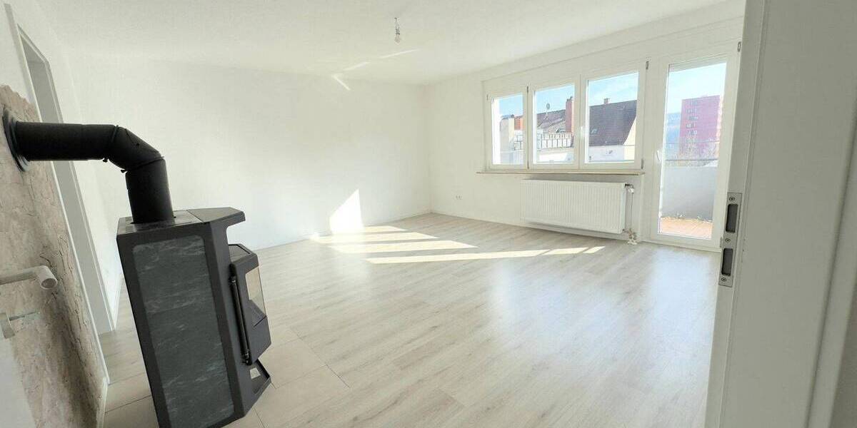 Etagenwohnung Pforzheim Nordstadt - 5 Zimmer, 124 m&sup2;, 1.320&euro; | Angebot:26228704