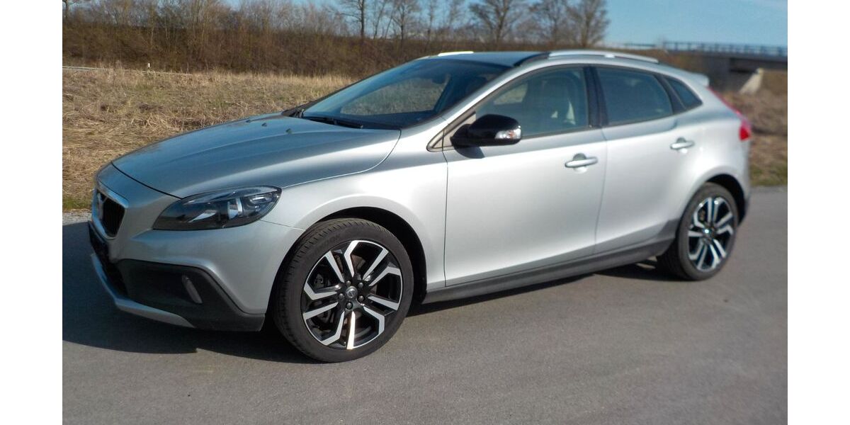 Volvo V40 120.000 km 10.980 &euro; Simbach 94436