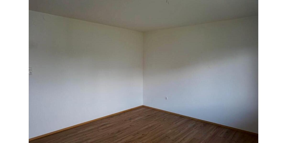 Lichtdurchflutete 5-ZKB im IT Langenreichen zimmer