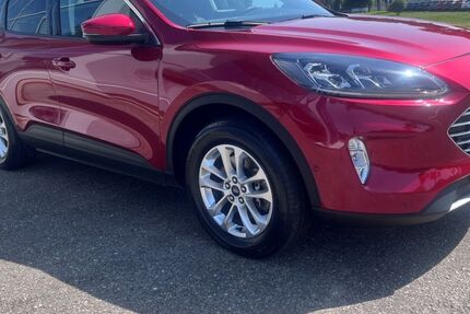 Ford Kuga 65.792 km 23.790 &euro; Glauchau 08371