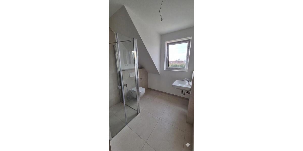 Dachgeschoßwohnung Werlte - 2.5 Zimmer, 71 m&sup2;, 720&euro; | Angebot:25420062