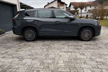 VW Tayron 22.500 km 39.499 &euro; Arrach 93474