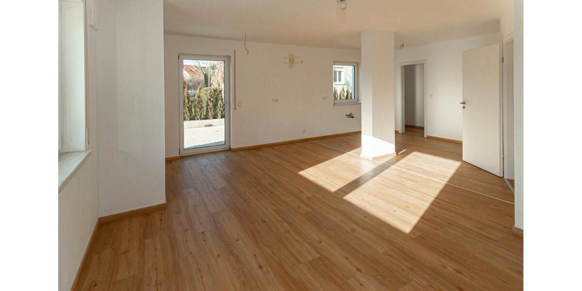 Erdgeschoßwohnung Freystadt - 4 Zimmer, 113 m&sup2;, 1.450&euro; | Angebot:26167165