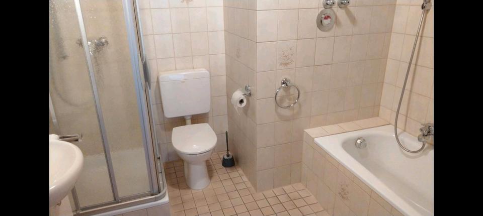 KAPITALANLAGE gut verm. gepfl 2,5ZKB D-Terrasse, KFZ, und gGarten 2.5 zimmer