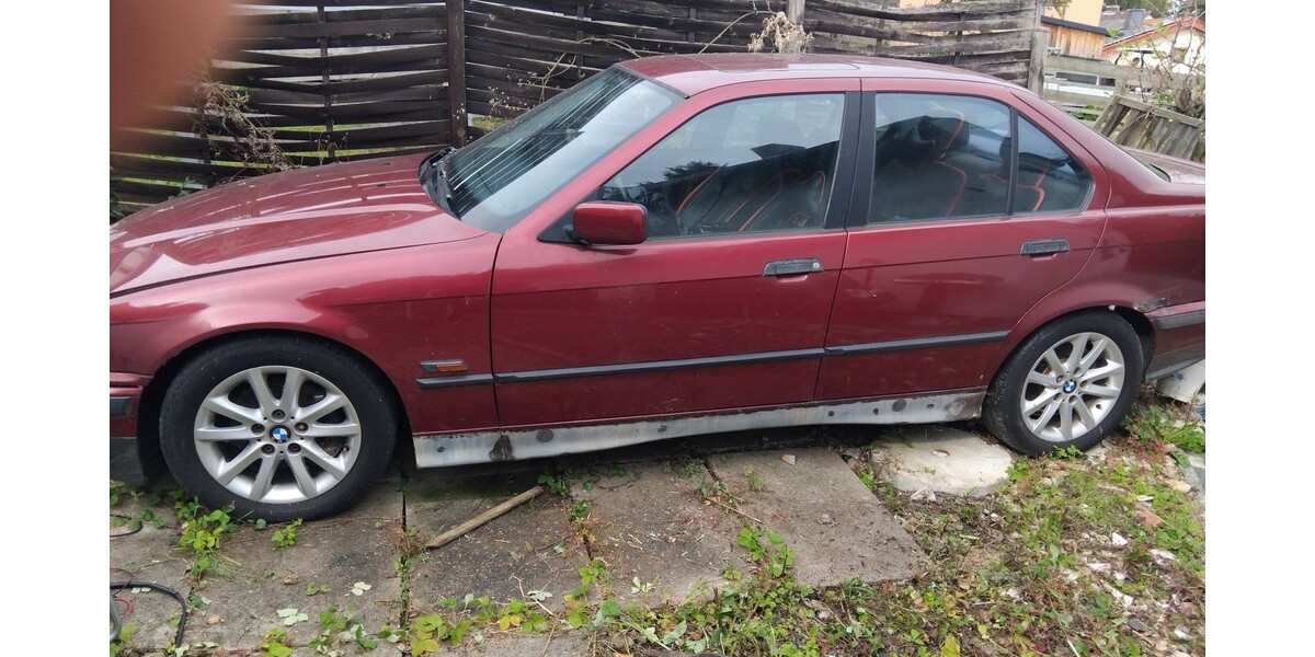 BMW 3er 149.000 km 1.550 &euro; Eichenzell 36124