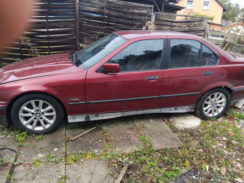 BMW 3er 149.000 km 1.550 € Eichenzell 36124