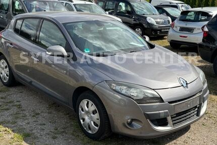 Renault Megane 260.000 km 2.490 € Syke 28857
