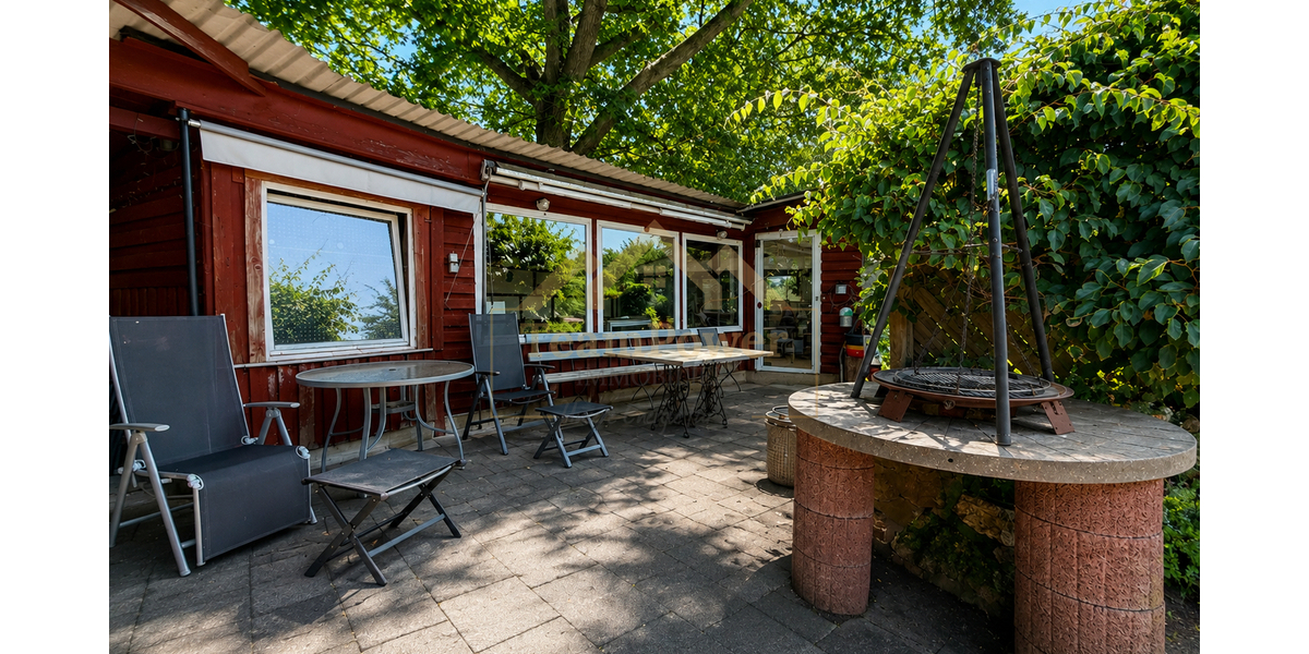 Viel Platz, viel Charme, viel Lebensqualität – modernisiertes Bauernhaus mit Pool & Einliegerwohnung - Gewerbeobjekt Emkendorf / Kleinvollstedt Kleinvollstedt | Angebot:27302459