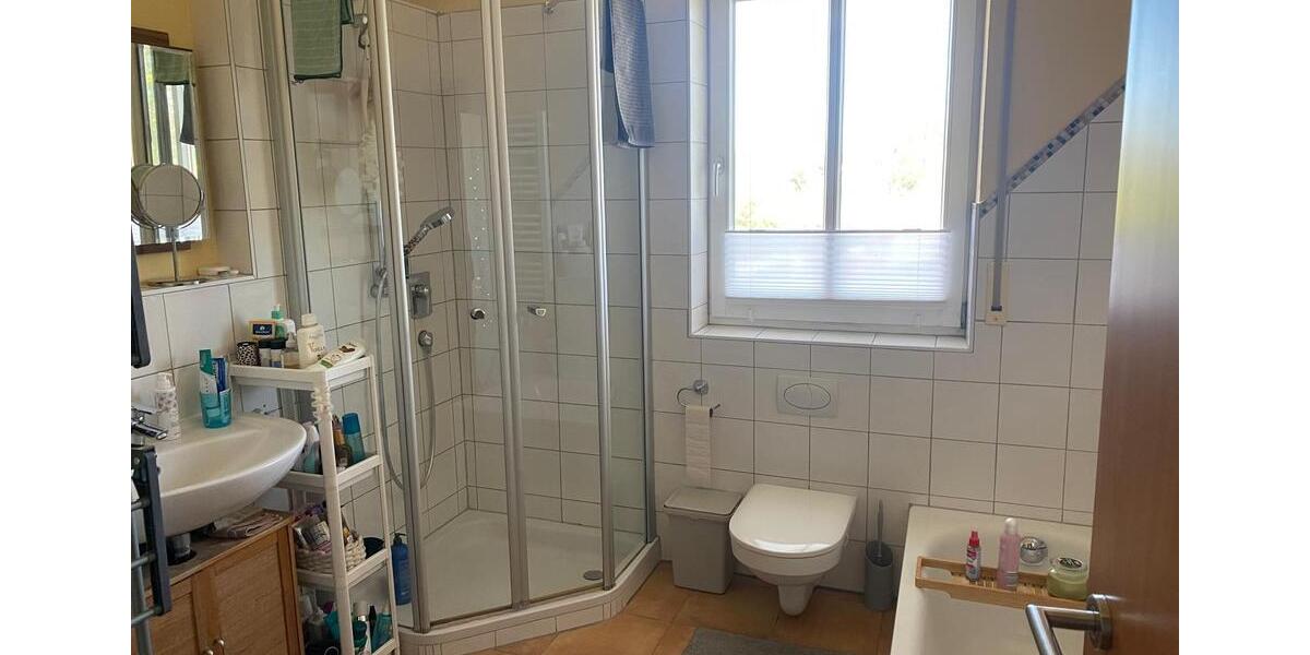 Terrassenwohnung Ergoldsbach Langenhettenbach - 4 Zimmer, 116 m&sup2;, 1.020&euro; | Angebot:26398513