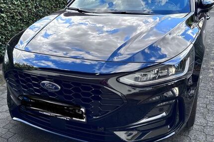 Ford Focus 14.500 km 24.800 &euro; Wiehl 51674