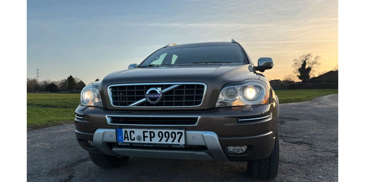 Volvo XC90 249.800 km 15.700 &euro; Baesweiler 52499