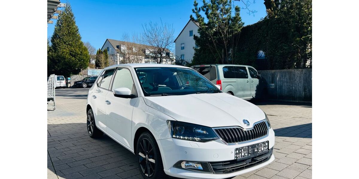 Skoda Fabia 105.000 km 12.300 &euro; Bielefeld 33647