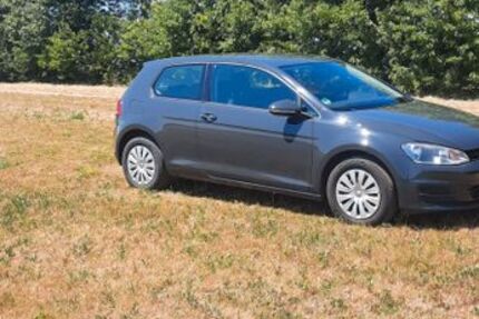 VW Golf 136.000 km 7.400 &euro; Lind 53506