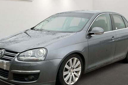 VW Jetta 255.107 km 2.499 &euro; Brehna 06796