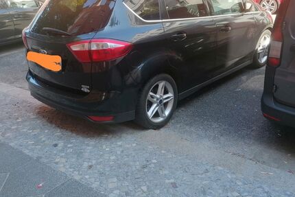 Ford C-Max 97.100 km 3.400 &euro; Berlin 13359