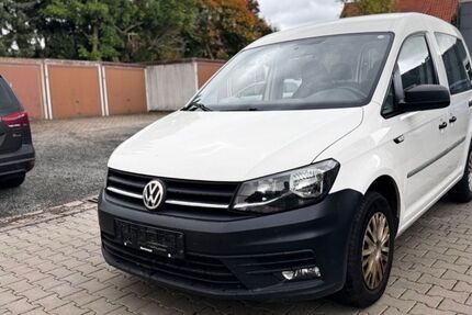 VW Caddy 238.000 km 7.899 € Nörten Hardenberg 37176