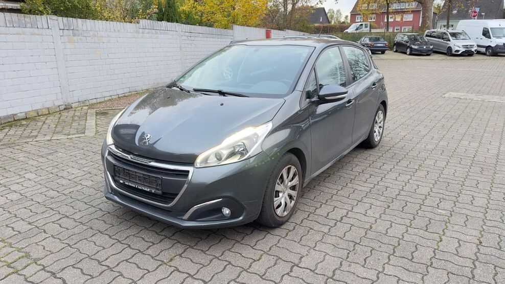 Peugeot 208 71.000 km 7.490 € Hamm 59067