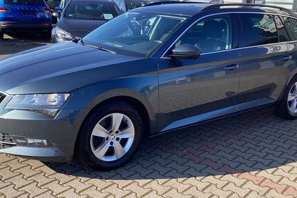 Skoda Superb 154.184 km 16.900 &euro; Kirchhain 35274