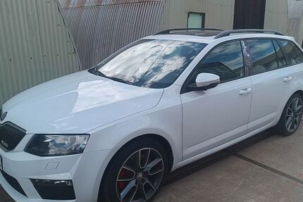 Skoda Octavia 182.000 km 10.599 &euro; Bornheim 53332