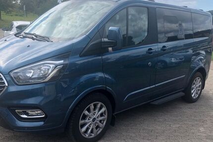 Ford Tourneo Custom 28.000 km 43.800 € Kandern 79400