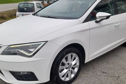 Seat Leon 132.694 km 11.999 € Neuburg/Inn bei Passau 94127