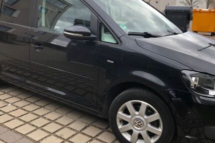 VW Touran 136.000 km 7.450 &euro; Augsburg 86161