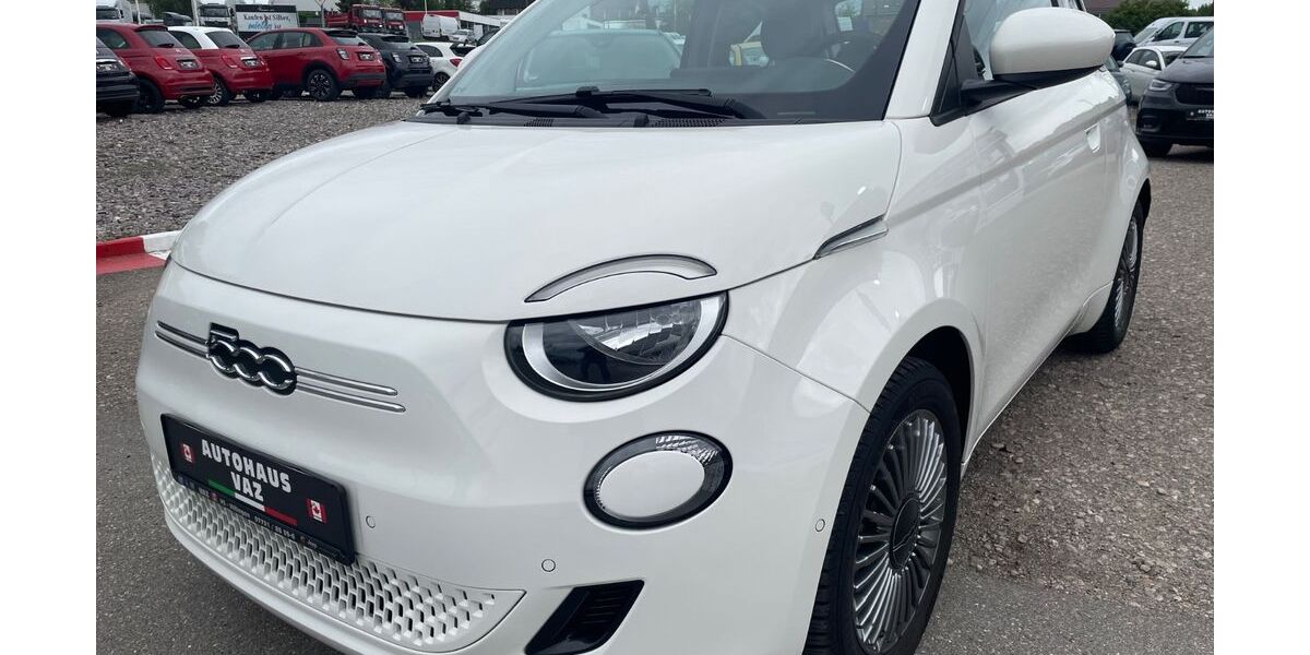 Fiat 500e 7.100 km 23.990 &euro; Villingen-Schwenningen 78052