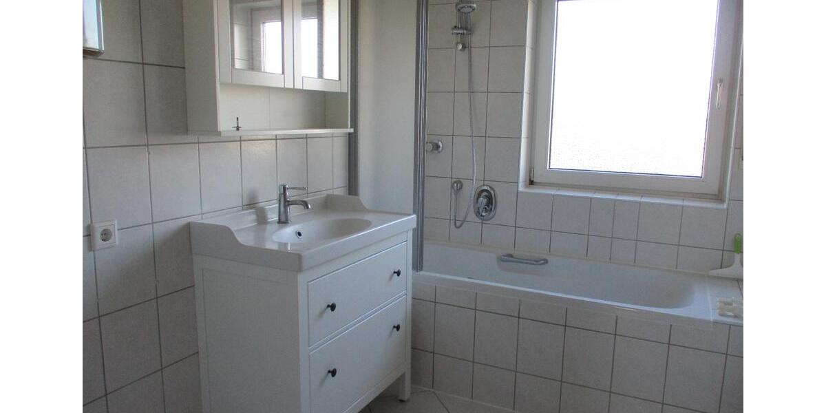 Etagenwohnung Bad Nauheim - 3 Zimmer, 81 m&sup2;, 335.000&euro; | Angebot:26885811