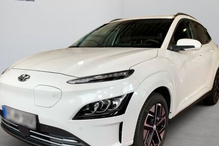 Hyundai KONA 7.000 km 25.490 € Freiburg 79111