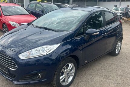Ford Fiesta 224.000 km 3.100 &euro; RIESA 01589