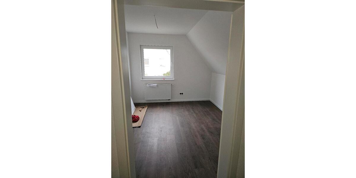 Einfamilienhaus Germersheim - 5 Zimmer, 110 m&sup2;, 1.400&euro; | Angebot:26292715