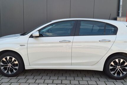 Fiat Tipo 84.000 km 9.700 &euro; Puchheim (nähe München) 82178