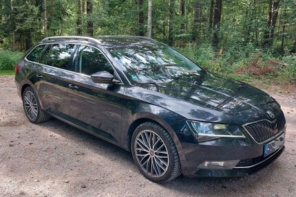 Skoda Superb 123.000 km 18.200 &euro; Erlangen 91056