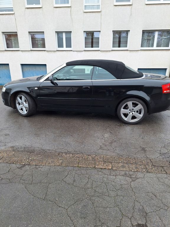 Audi A4 168.000 km 6.399 € Gelsenkirchen 45889