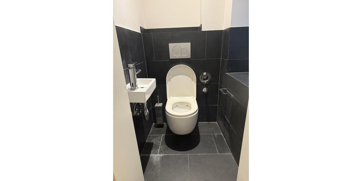 Saniertes Stadthaus FFM-Höchst-Nähe Bahnhof 4 zimmer