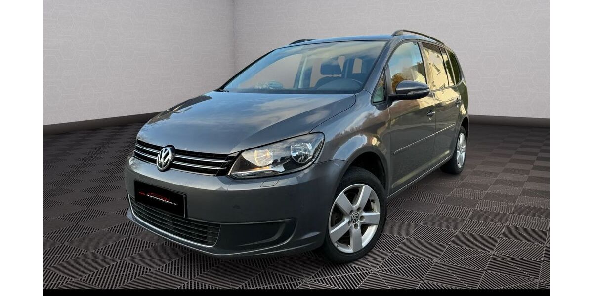 VW Touran 185.000 km 6.200 &euro; Lennestadt 57368