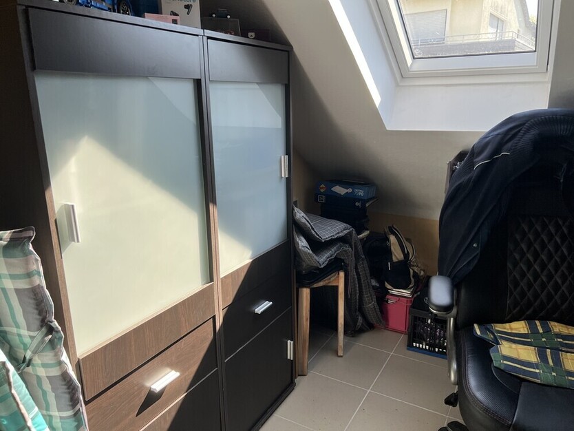 Moderne Dachgeschoßwohnung in ruhiger Lage