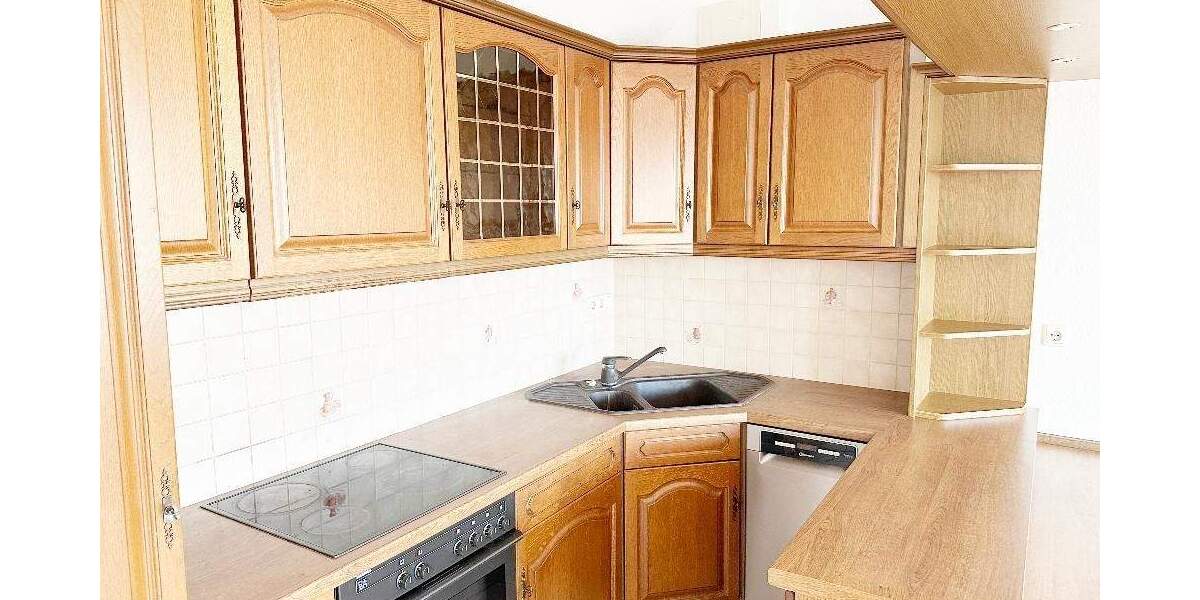 Etagenwohnung Riesa Gröba - 3 Zimmer, 74 m&sup2;, 600&euro; | Angebot:24973610