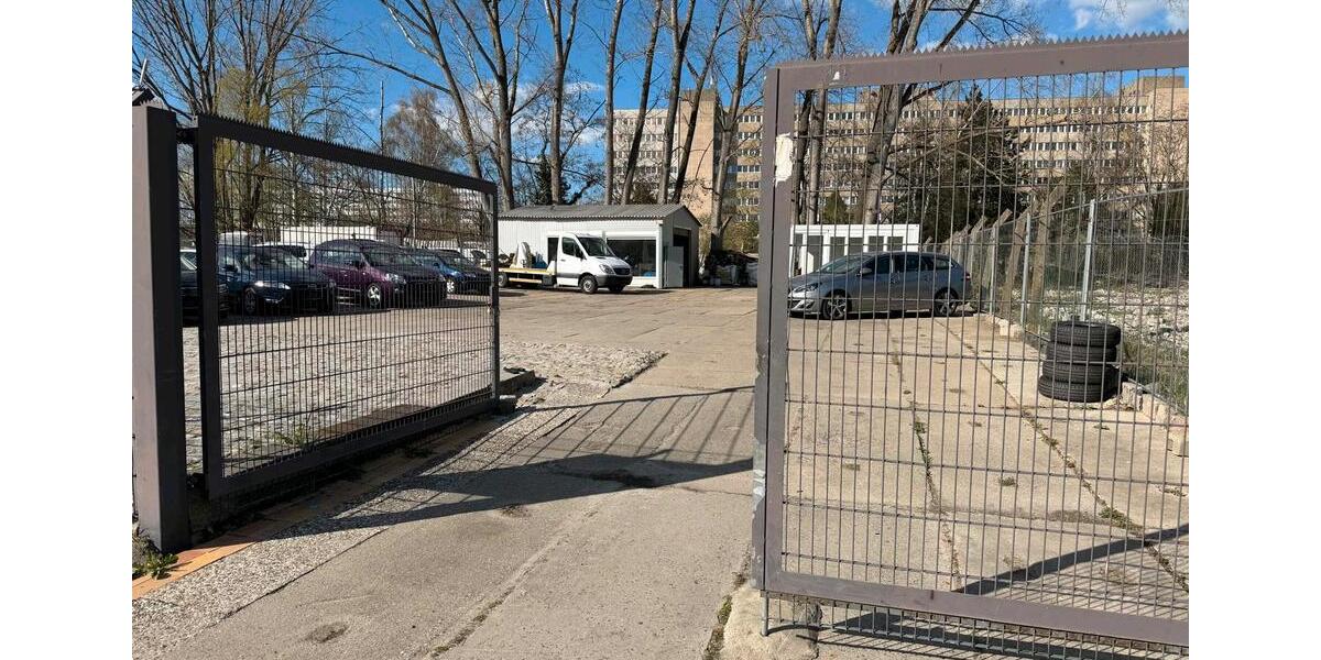 Grundstück Berlin Lichtenberg - 2.100&euro; | Angebot:26376563