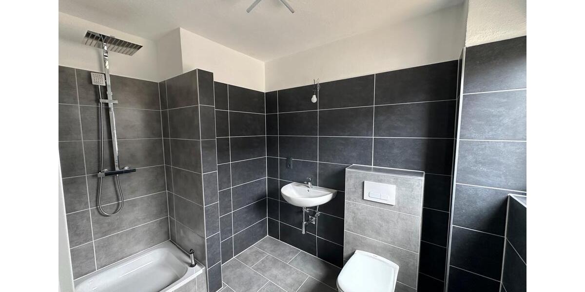 Einfamilienhaus Weiterstadt - 10 Zimmer, 370 m&sup2;, 775.000&euro; | Angebot:26338415