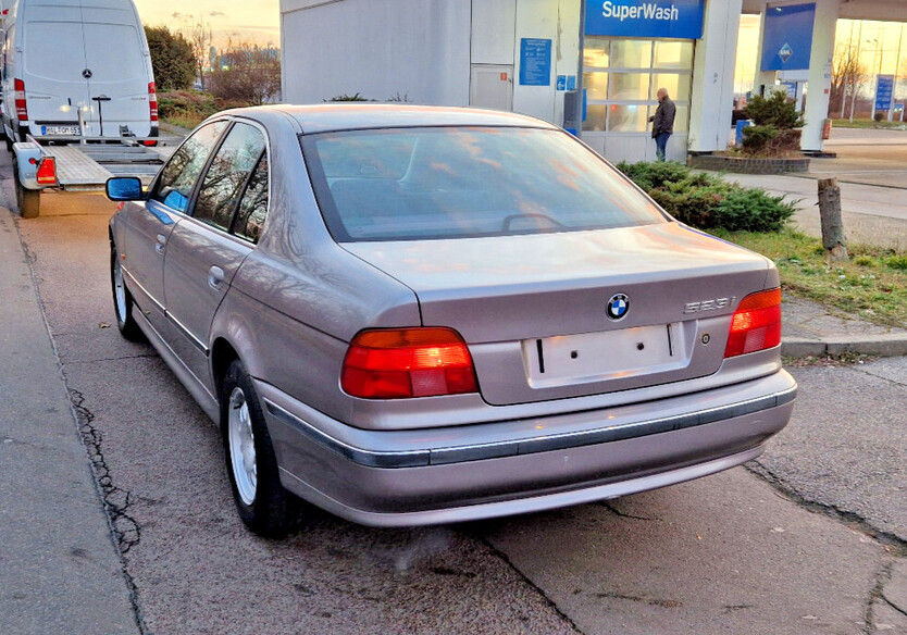 E 39 Limousine
