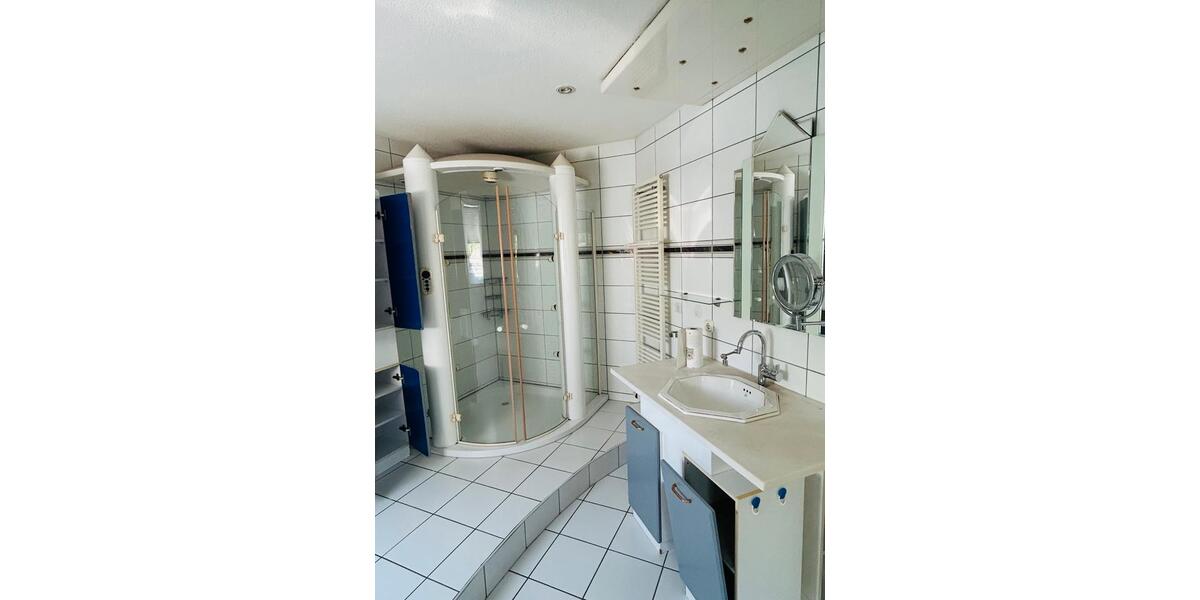 Einfamilienhaus Michelau in Oberfranken - 7 Zimmer, 242 m&sup2;, 649.000&euro; | Angebot:27115588