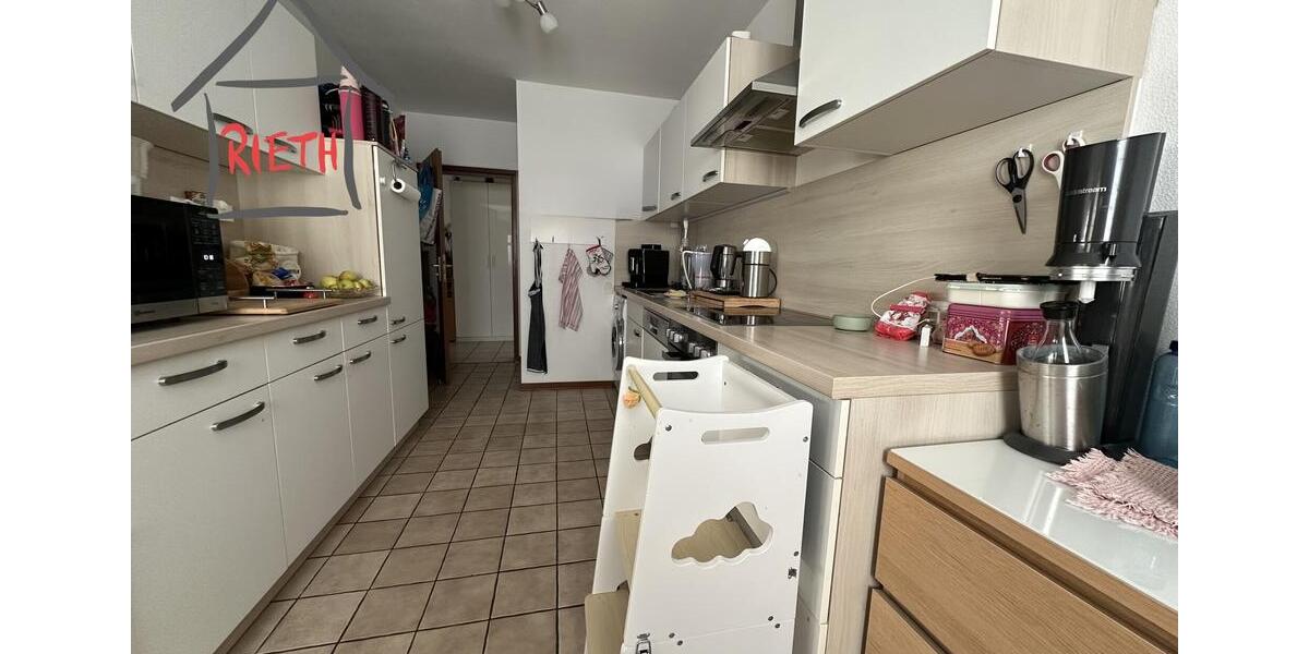 Etagenwohnung Tamm - 3.5 Zimmer, 96 m&sup2;, 1.100&euro; | Angebot:24381045